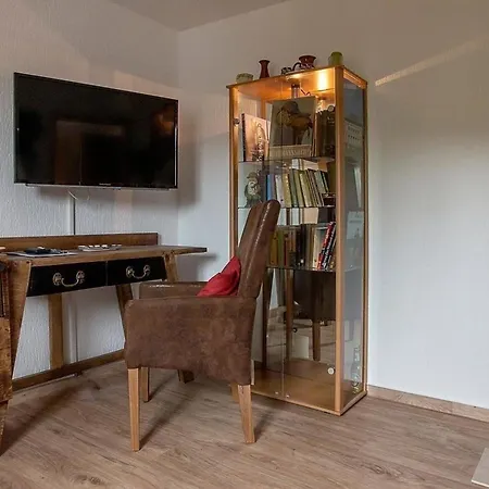 Sonnige Ferienwohnung In Mit Eigener Terrasse Bad Elster